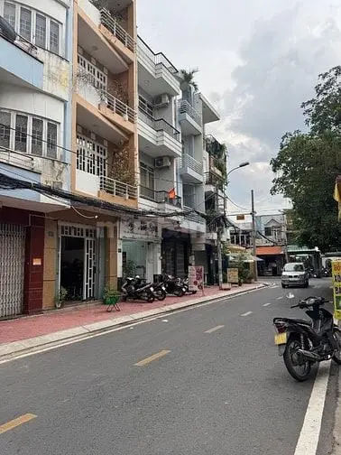 Bán Nhà Dt 4X18 Cao Lỗ Ngay Cv Tạ Quang Bửu Quận 8