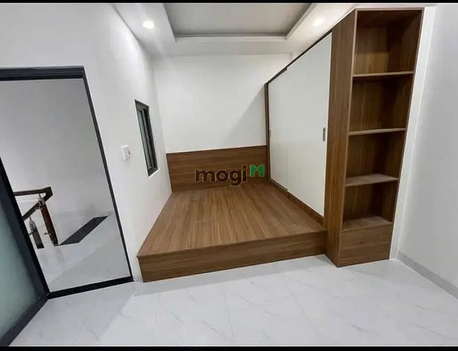 Căn Nhà Đẹp -Vị Trí Đẹp Quận 9 -Giá Mềm Chỉ 2 Tỷ 750