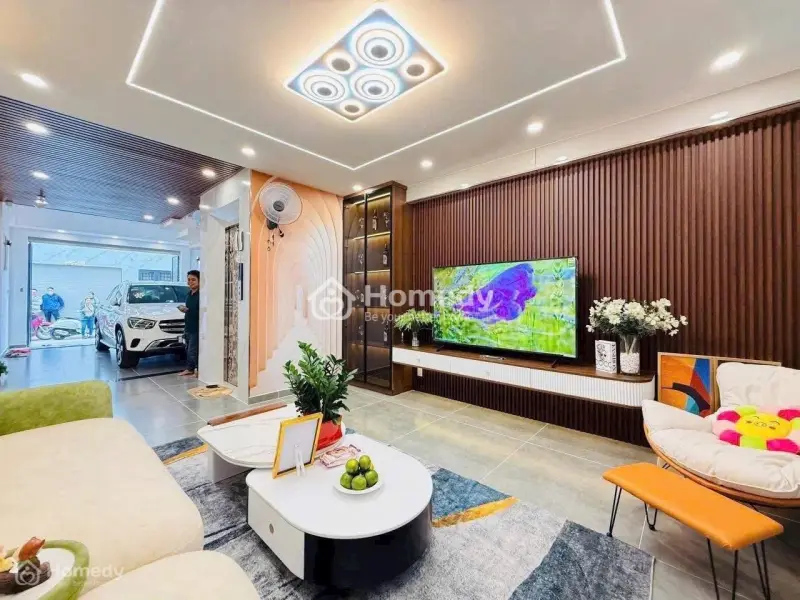 Cần Tiền Sang Lại Nhà Đang Cho Thuê 30Tr/Tháng Đường Nguyễn Đình Chính Giá 3 Tỷ 8 Shr,