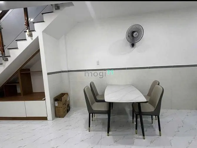 Căn Nhà Đẹp -Vị Trí Đẹp Quận 9 -Giá Mềm Chỉ 2 Tỷ 750