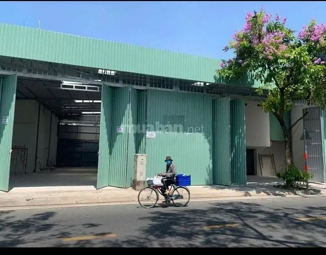 Cho Thuê Kho 2 Mặt Tiền Kênh Tân Hóa, P11, Q.6 Giá 10Tr