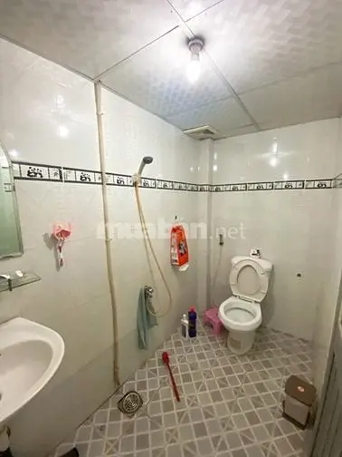 Nhà Cấp 4 Sân Vườn Gần Hoàng Anh Gold House, Dt 5X20M