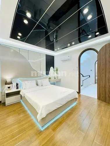 Chưa Đến 4 Tỷ, Nhà Hxh 6M Đường Bình Thới, Kế Vạn Hạnh Small, Dt 61M2