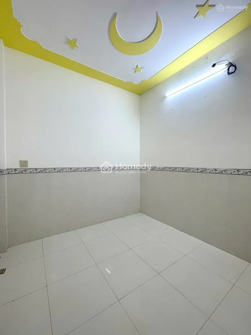 Cho Thuê Nhà Lầu 3 P Ngủ Có Nội Thất Gần Trường Đh Y Dược Lộ Oto Đậu Trước Nhà