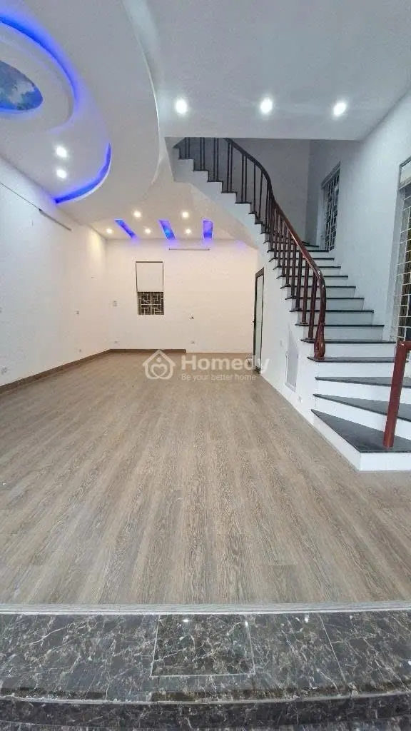 Chị Gái Cần Bán Gấp Nhà Mặt Phố Mặt Tiền 6,6M Vỉa Hè Rộng Rãi, Làm Văn Phòng, Siêu Thị Vô Tư
