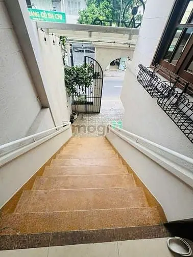 Cho Thuê Nhà 351 Lê Văn Sỹ, Phường 12, Quận 3. Ngang 6M