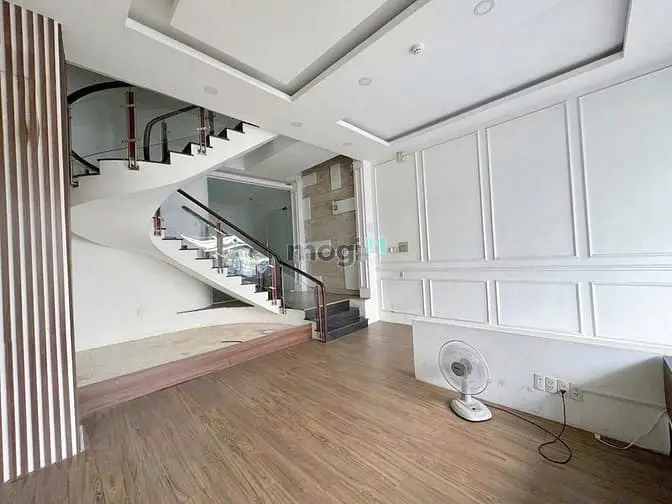 6023472 ảnh đại diện 1
