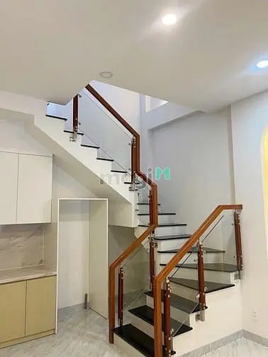 Bán Nhà Mặt Tiền Kinh Doanh 60M2 (4,2M X 14M) 3 Tầng - Lã Xuân Oai