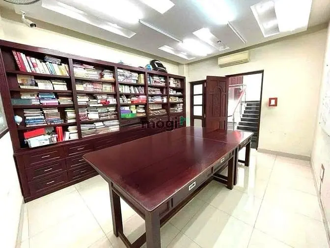 Cho Thuê Nhà Nguyên Căn Đường Lê Văn Sỹ, Quạn 3