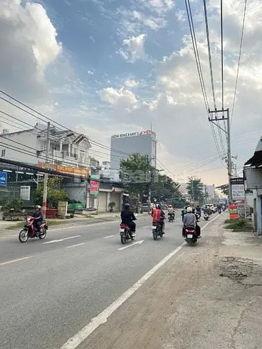 Bán Nhà 3 Tầng Mới Tinh Gần Nguyễn Duy Trinh – Phú Hữu, Quận 9