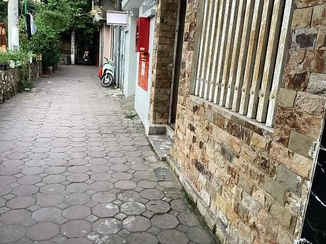 Chính Chủ Bán Nhà Ngõ Phố Nguyễn Chính, Dt 44 M2, 2 Tầng, 1 Tum
