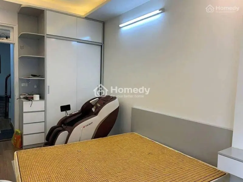 Nhà Ngõ -Đội Cấn -Đẹp Long Lanh – 2 Mặt Thoáng – Ngõ Rộng – 60M Ra Phố – Tặng 100% Nội Thất