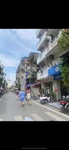 ⭐️Bán Gấp Khách Sạn Phố Ngõ Trạm Hoàn Kiếm 129M2 Giá 71 Tỉ Có Tl.