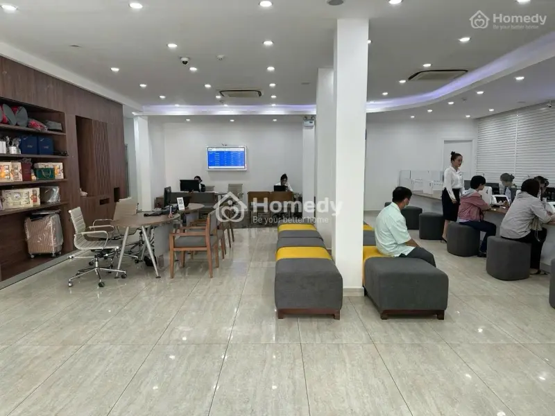 Cho Thuê Nhà Mặt Phố 432 M2 - Trung Tâm Quận 10 (Mặt Tiền Đường 3 Tháng 2)