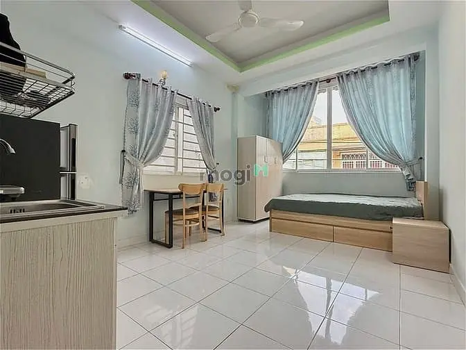 Phòng Cho Thuê Gần Đại Học Hoa Sen Full Nội Thất Giá Rẻ Rộng 35M2
