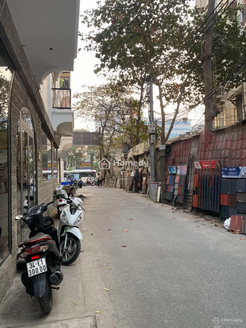 Phân Lô Ngõ Thông - Hoàng Quốc Việt 72M2- Cận Phố- Ô Tô Đỗ Cửa, Chỉ 18 Tỷ