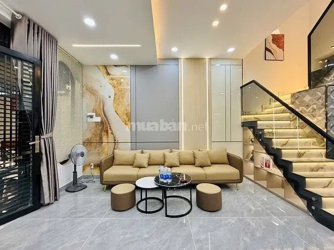 Đi Nước Ngoài Bán Gấp Nhà Ni Sư Huỳnh Liên, P10, Tân Bình. Chỉ 3,25Tỷ