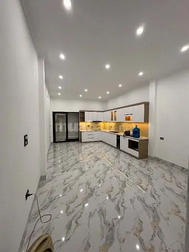 Siêu Phẩm Thượng Thanh -Mới Tinh 75Mx5T - Thang Máy- 2 Thoáng Nở Hậu