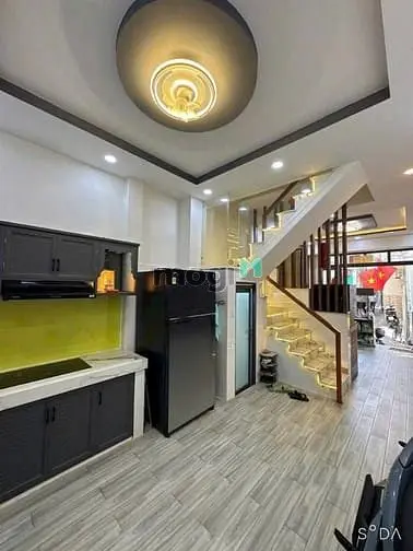 Bán Nhà Hẻm 1170 Đường 3/2 Quận 11 - 35M2 - Giá 4,8 Tỉ
