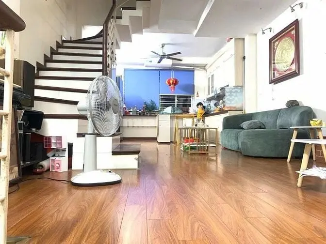 Bán Gấp Nhà Phố Thanh Xuân Ngõ Ô Tô, Mặt Tiền Gần 5M, Giá Nhỉnh 11 Tỷ