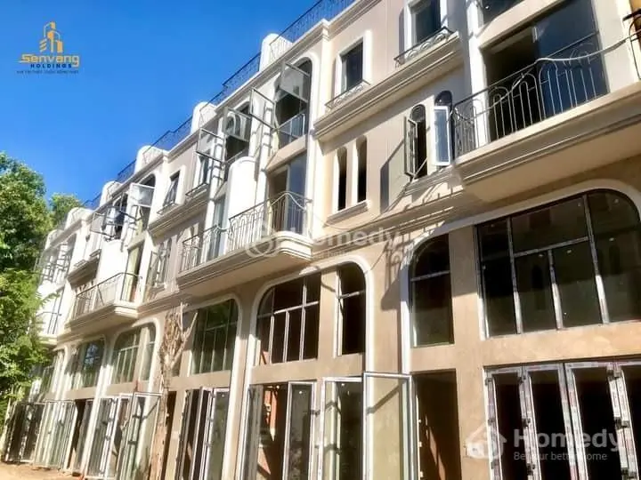 Bán Nhà Phố Thương Mại Shophouse Huyện Bình Chánh - Tp Hồ Chí Minh Giá 3.80 Triệu