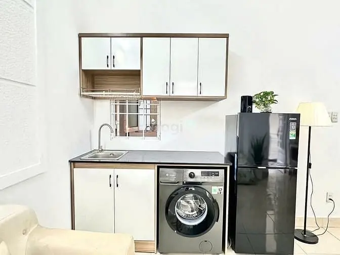Studio Ban Công Thoáng Full Nt Máy Giặt Riêng An Ninh Gần Đh Văn Lang