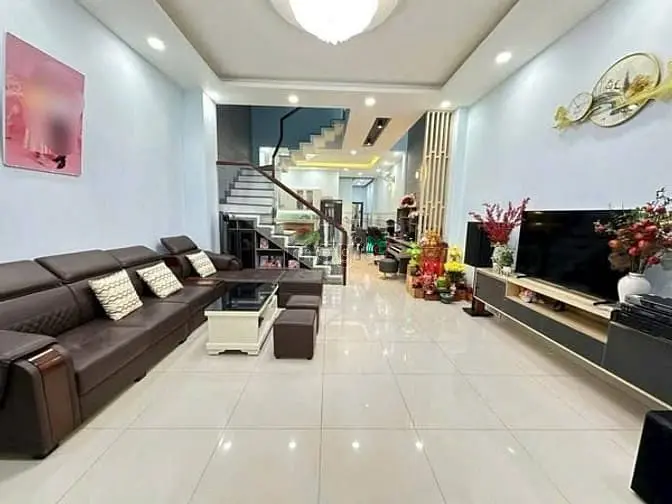 Nhà 2 Tầng-Thiết Kế Hiện Đại – Chợ Thủ Đức – Giá Chỉ 3 Tỷ 700