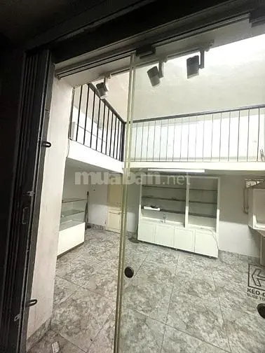Cho Thuê Cửa Hàng Phố Tôn Đức Thắng Vừa Kinh Doanh+ Ở Giá Rẻ Chỉ 5 Tr