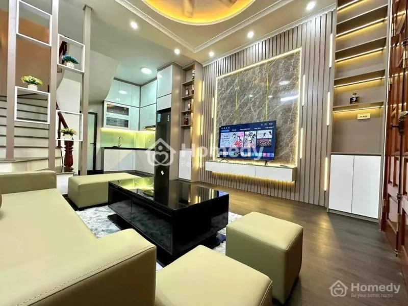 Bán Nhà Hai Bà Trưng, Mặt Ngõ Kinh Doanh, Vài Bước Ra Chợ, Dân Trí Cao, Giá Chỉ 5,19 Tỷ X 5T