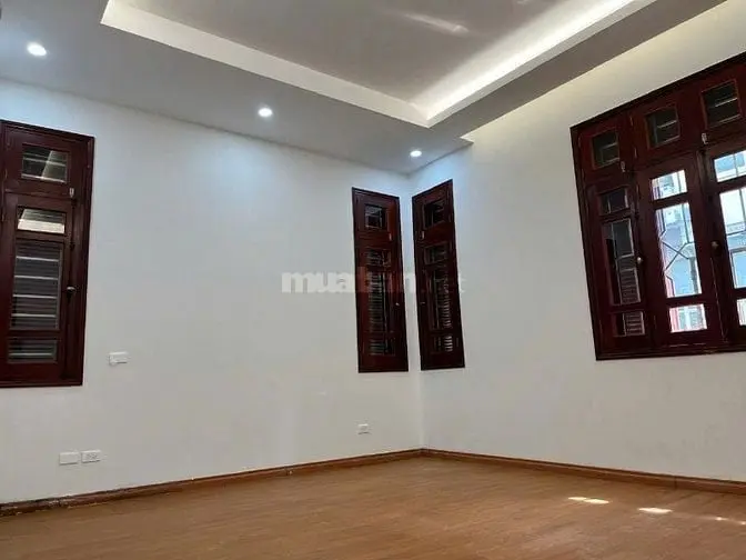Cho Thuê Biệt Thự Dịch Vọng-Cầu Giấy 155M2