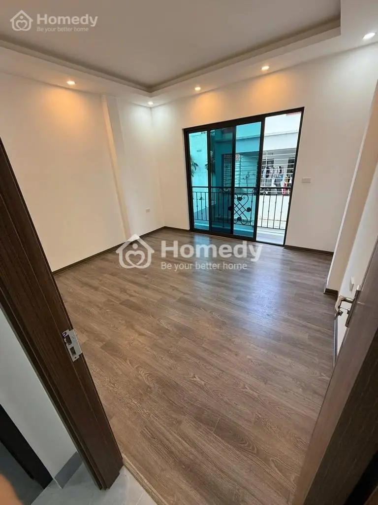 Trung Tâm Nam Từ Liêm- Thang Máy Xịn Xò- 55M X 5 Tầng- 6 Ngủ- Giá Nhỉnh 7 Tỷ
