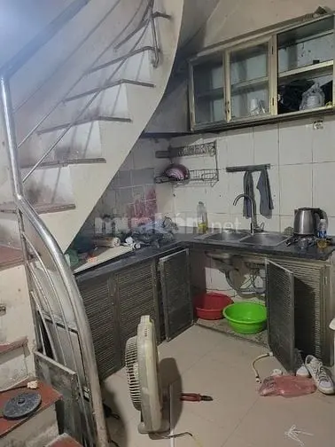 Cho Thuê Nhà Ngõ 1194 Đường Láng Thông Chùa Láng, 3.5 Tầng, Mb 20M2
