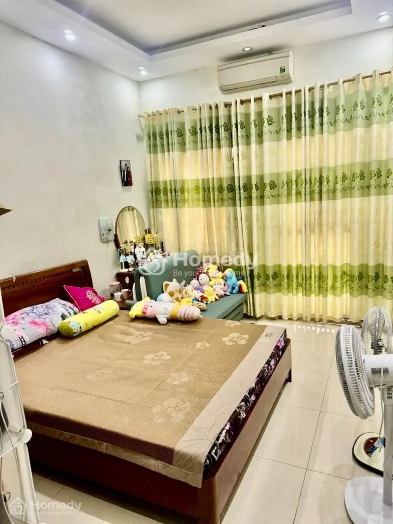 Bán Nhà Phố Hồng Mai 45M 4 Tầng Nội Thất Nhập Khẩu Chỉ Nhỉnh 8 Tỷ