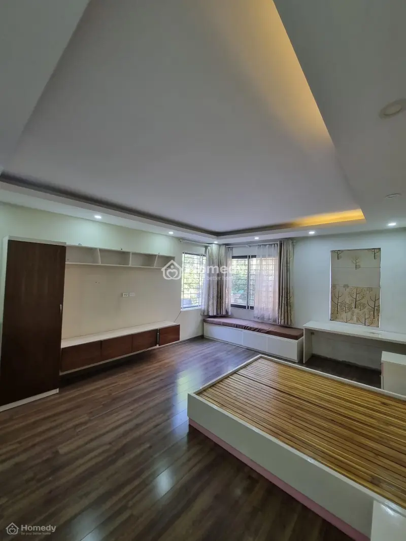 Lô Góc- Ngõ Thông Ô Tô- Lạc Long Quân 42M2, Mt 4,6M. Chủ Tự Xây Tâm Huyết, Vị Trí Siêu Đỉnh