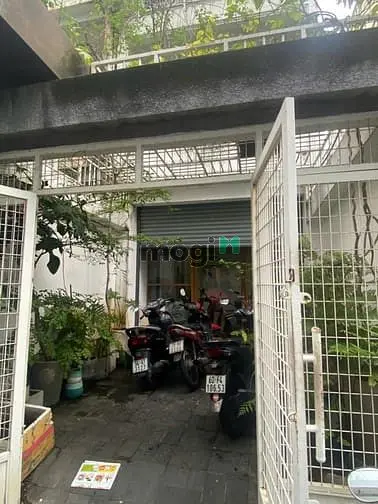 Cho Thuê Nhà Hẻm Xe Hơi Có Sân - Dt 4X20M Đường Phan Đăng Lưu, Pn