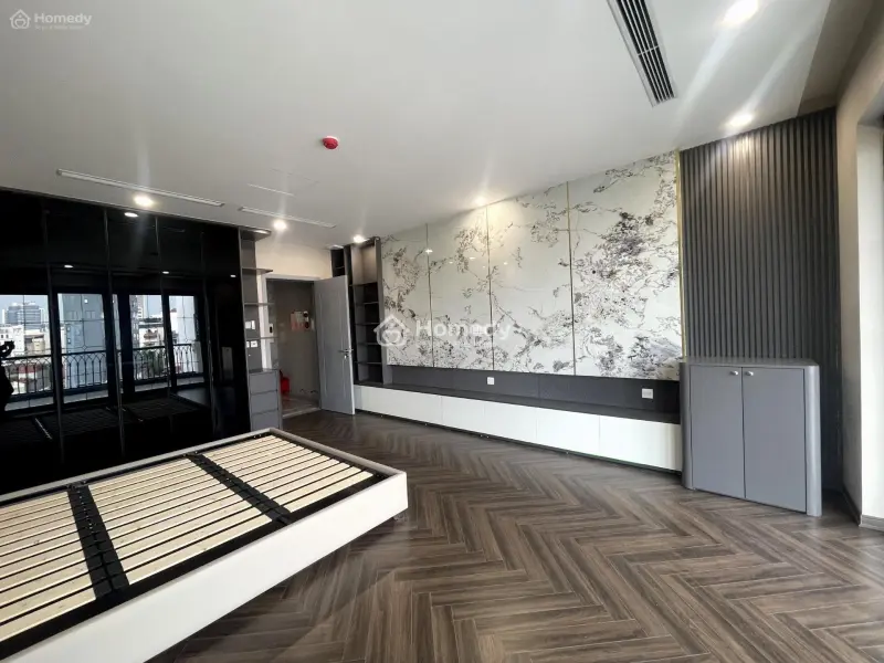 Chính Chủ Có Nhà Riêng 90M² Mặt Sàn, Mặt Phố Trần Quý Cáp, Mặt Tiền 5M, Mới Xây, Có Thang Máy: