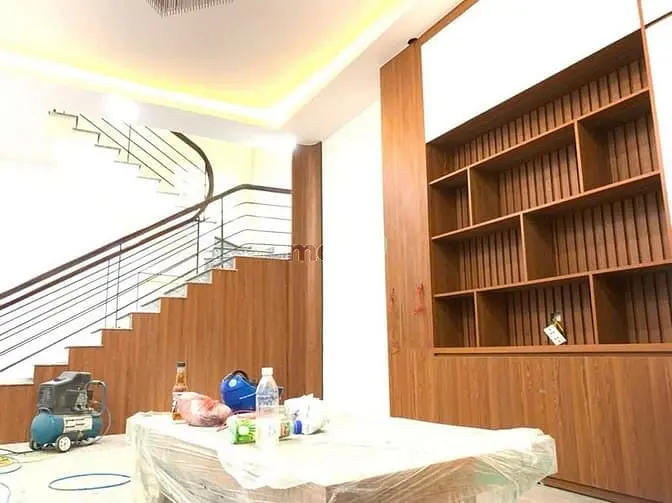 Lạc Long Quân- Dân Trí Cao-Tiện Ích Đầy Đủ-Thiết Kế Hiện Đại-Nhà Mới