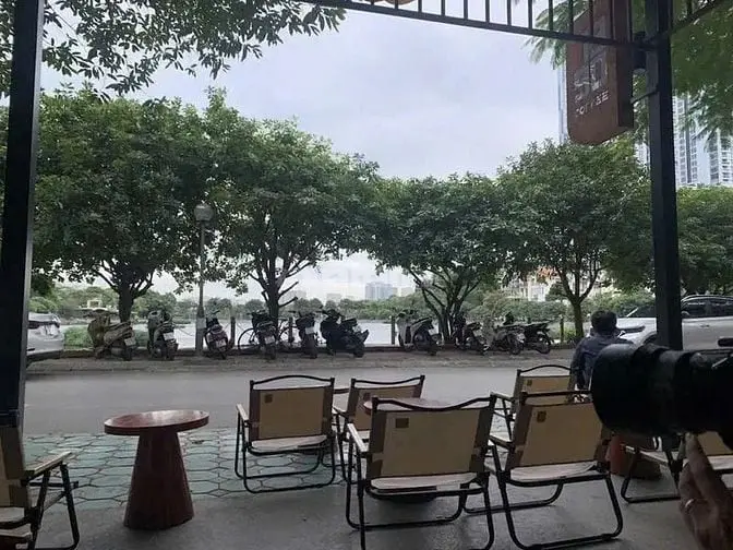 Nhượng Quán Cafe View Hồ Văn Quán – Khu Cực Đông Giới Trẻ Văn Phòng