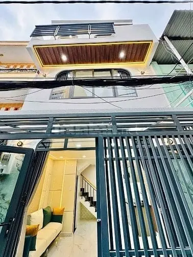Nhà 2 Lầu Đẹp Cao Cấp Hẻm 1 Trục Cách Mặt Tiền Duy Tân 30M, P15, Q.pn