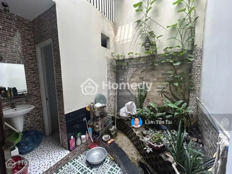 Bàn Nhà Xe Hơi Đỗ Cửa, 85M2, Nở Hậu, 2 Mặt Tiền Nguyễn Hữu Tiến, Chỉ 6Tỷxx