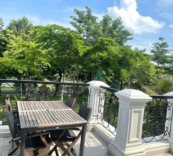 Biệt Thự 5 Tầng Cityland Q.7 - View Công Viên - Gần Sông - Có Hồ Bơi