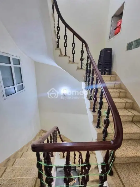 Bán Nhà Ngõ 124 Nguyễn Xiển, Dt 48 X 3 Tầng, Mt 4.6 M, Giá Tốt Chỉ 12.3 Tỷ. Lh 0986040***
