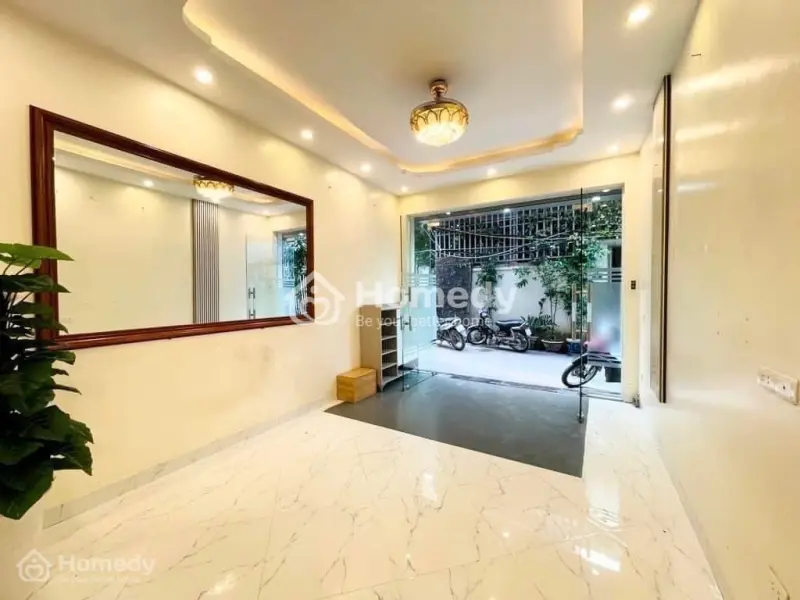 Nhà Bán Trung Tâm Cầu Giấy - 5 Tầng - Sổ Hồng Chính Chủ