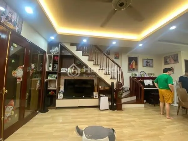 Bán Gấp Nhà Văn Phú – Hà Đông - Dt 80M² X 5 Tầng - Giá Chỉ 17,X Tỷ - Ở Luôn.