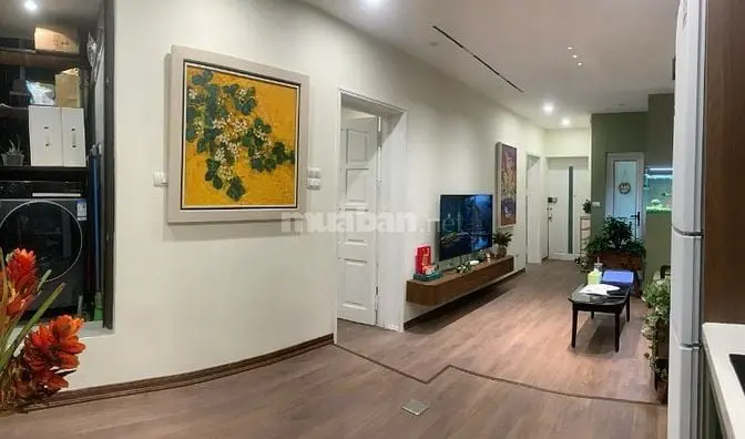 Bán Căn Hộ Tập Thể Tầng 3 Căn Góc Dt70M Thiếtkế Đẹp Sịn Nam Thành Công