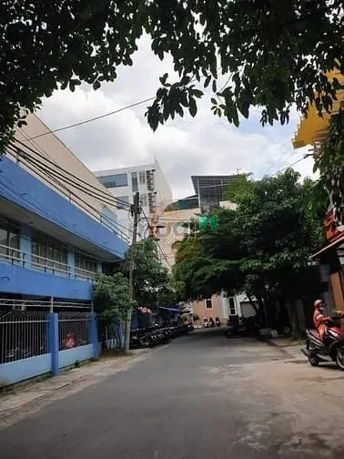 215 Tỷ! Bán Góc 3 Mặt Tiền Lê Hồng Phong Quận 10 - 55*18M - 4 Tầng