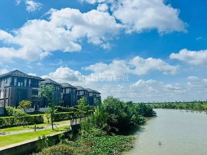 Bán Dinh Thự Rộng 600M2 Tại Ziet Geist Nhà Bè Giá Tốt