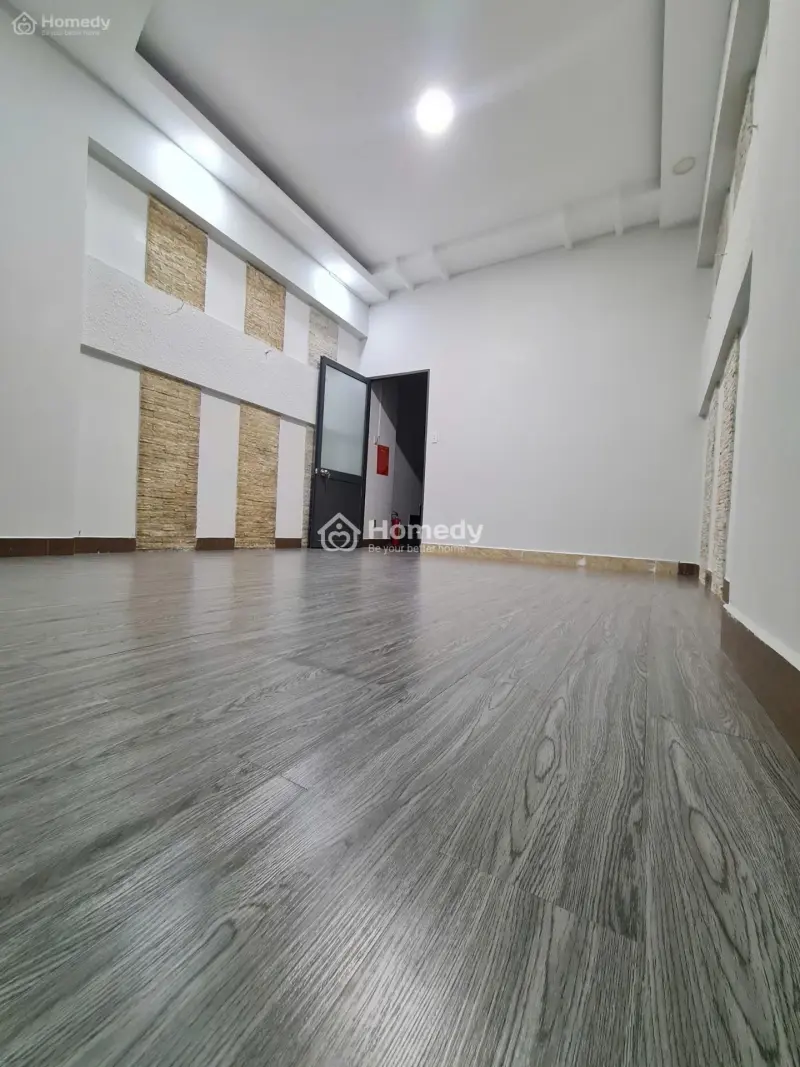 Cho Thuê Căn Hộ Dịch Vụ Hai Phòng Ngủ Ngay Mặt Tiền Nguyenx Thị Thập