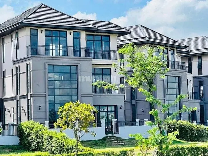 Bán Dinh Thự Rộng 600M2 Tại Ziet Geist Nhà Bè Giá Tốt