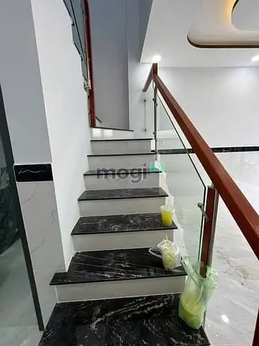 Nhà Đẹp Gía Tốt – Sổ Hồng Riêng – Nhà Mới